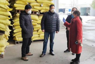 新鄭市農(nóng)委 走訪企業(yè)保供應(yīng)，守護(hù)民生“菜籃子”